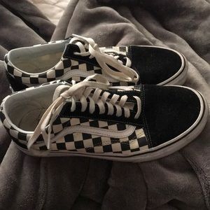 Checkerd Old School Vans
